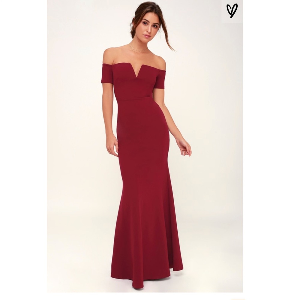LULU’S NEW off the shoulder gown/ bridesmaid dress
